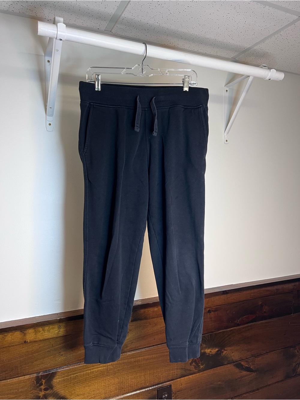 Old Navy Black Jogger Pants - M